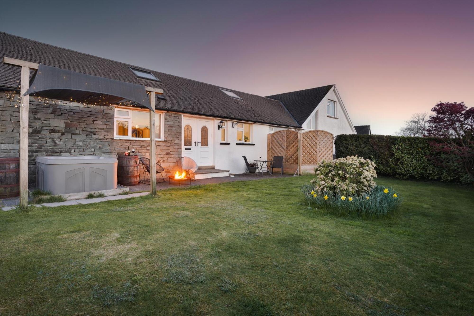 Scar View - Getaway For Two Villa Underbarrow Exterior photo